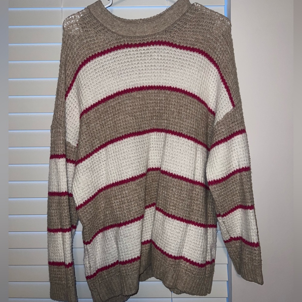 American Eagle sweater